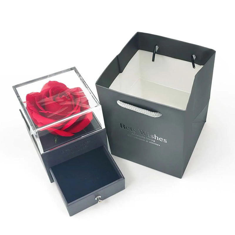 Colar com Zircônia + Caixa com Flor Eterna